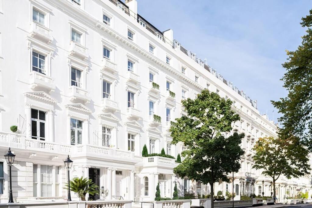 Apartamento Modern Hyde Park With Private Entrance & Private Back Patio Near Bayswater & Paddington Stations *