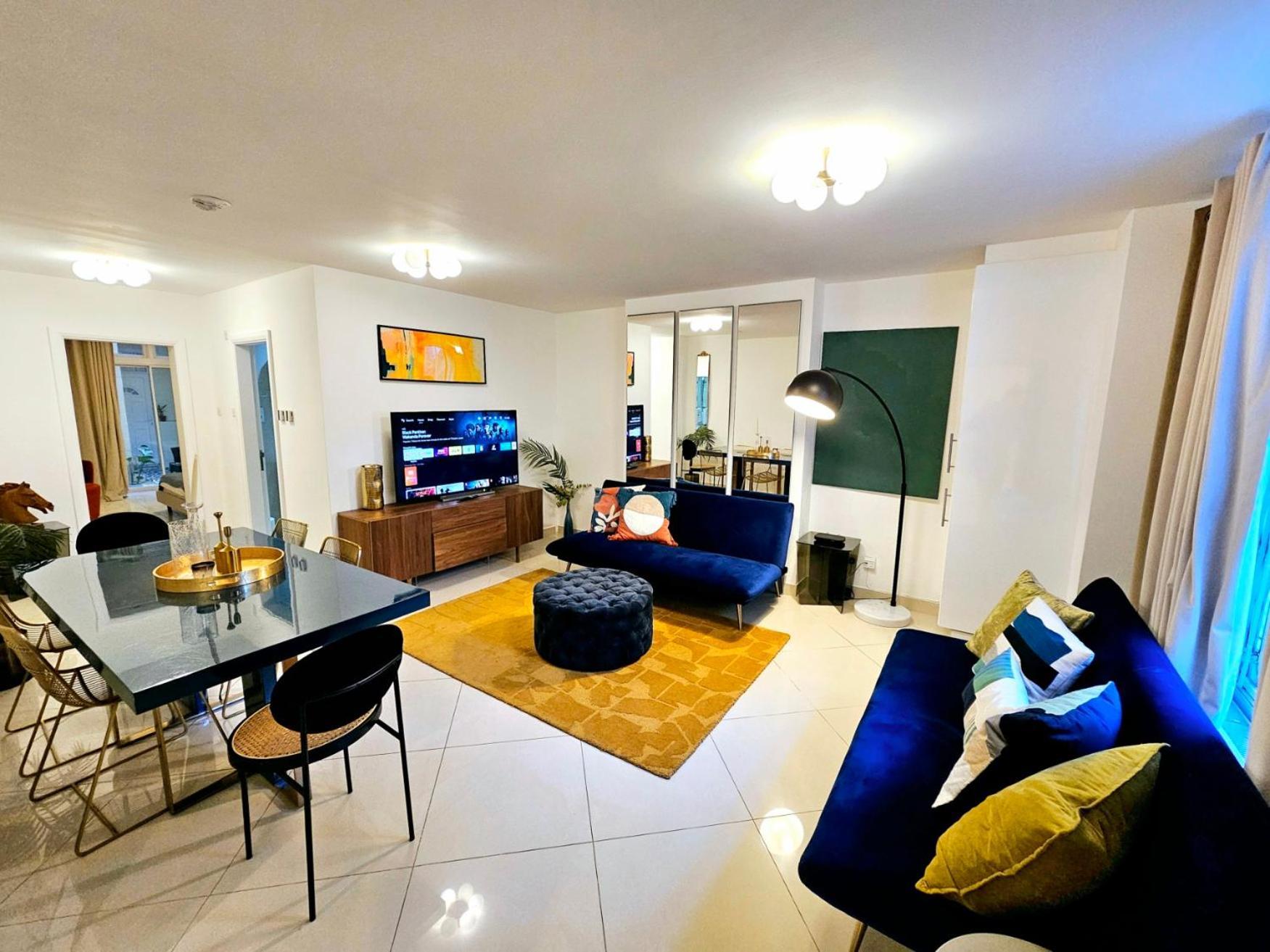 Modern Hyde Park With Private Entrance & Private Back Patio Near Bayswater & Paddington Stations Apartamento Londres